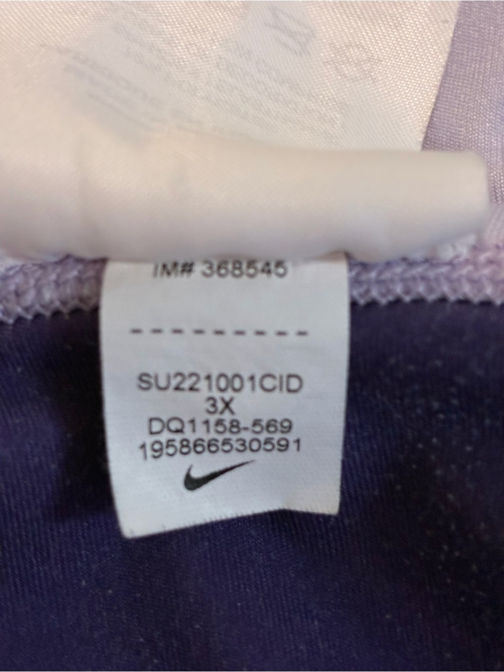 Plus Size 3X Nike Tie-Dye Leggings - Picture 4 of 5